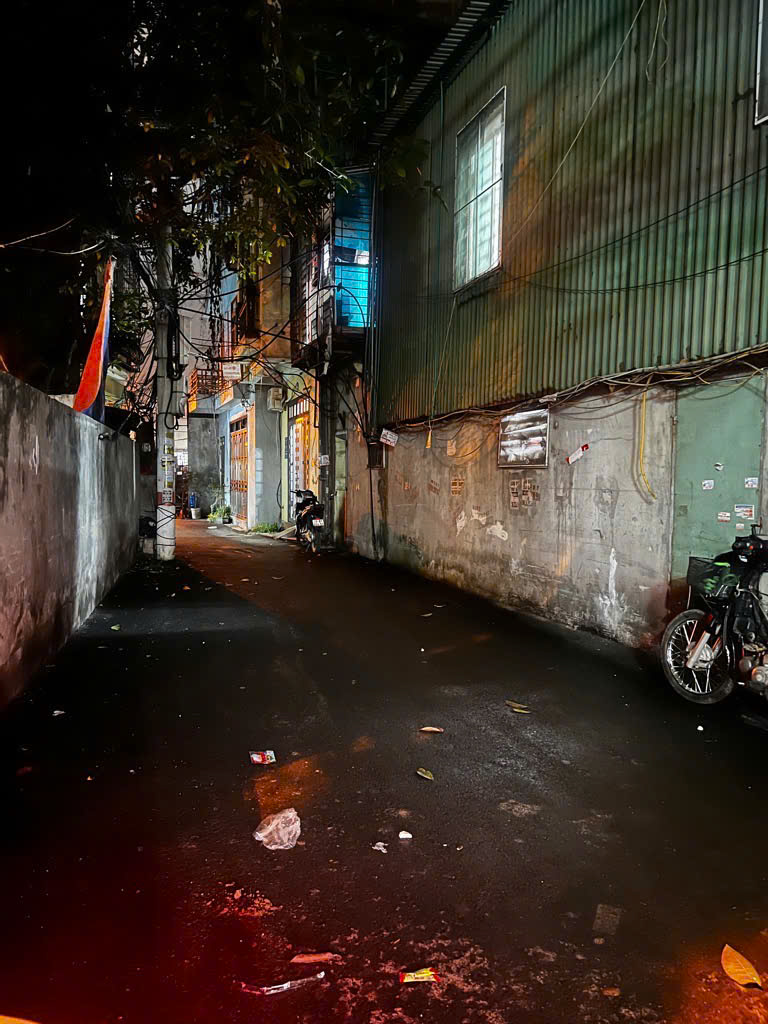 SIÊU PHẨM THỊNH LIỆT - LÔ GÓC - Ô TÔ ĐỖ CỬA - 42M2x5TẦNG - CHỈ HƠN 200TR/M2 - GIÁ TỐT NHẤT KHU VỰC