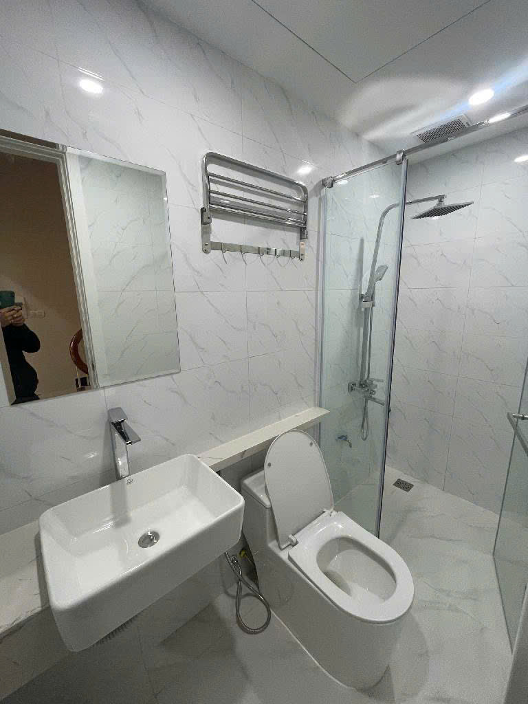 BÁN NHÀ 6 tầng XUÂN LA NỘI THẤT ĐẸP MĨ MIỀU, 36m2, 6.2 tỷ