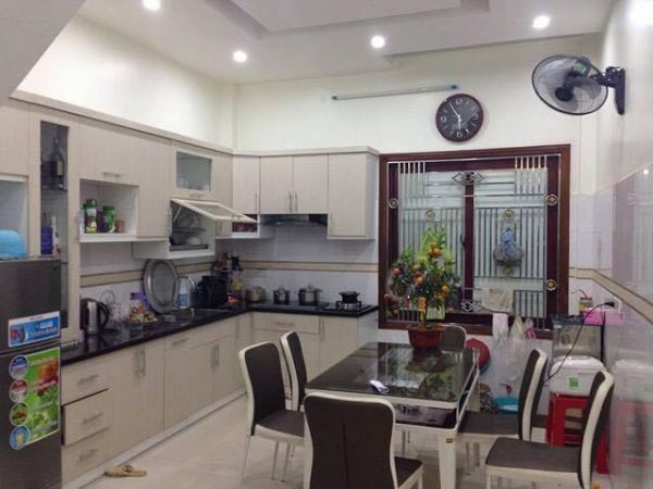 Cho thuê toà nhà MP Ngô Xuân Quảng, 100m2x6T, MT 8m, thang máy, tầng hầm, PCCC vị trí KD đắc địa