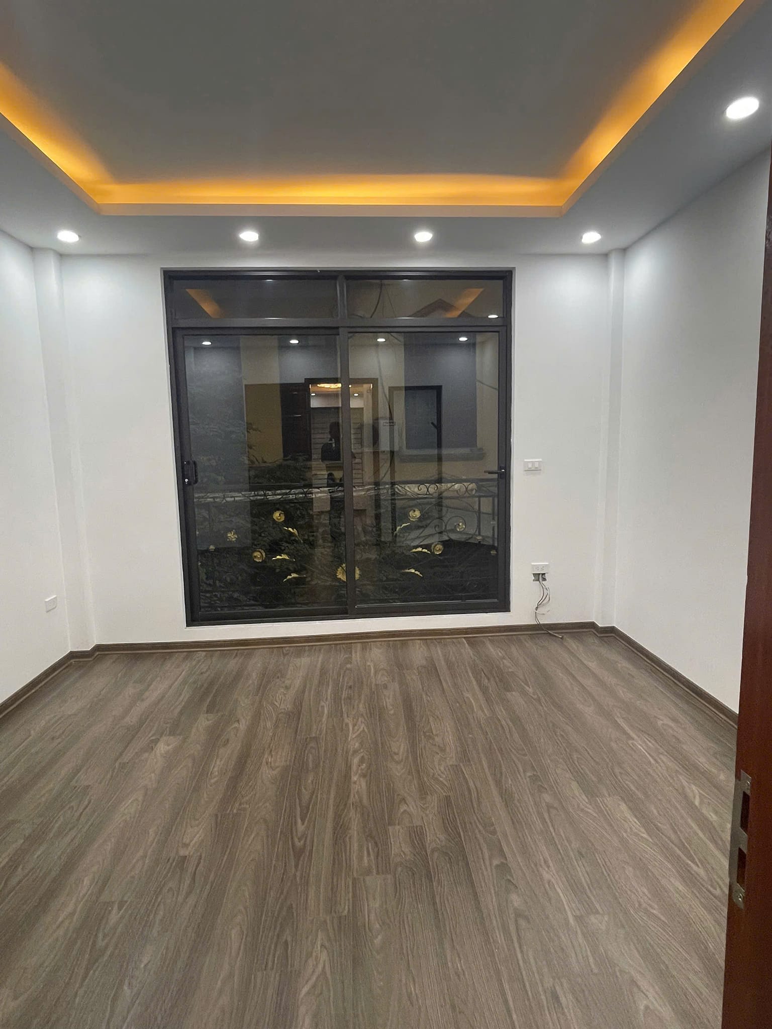 BÁN NHÀ VĂN KHÊ - NGÕ NÔNG - Ô TÔ ĐỖ CÁCH 10M - 42M2