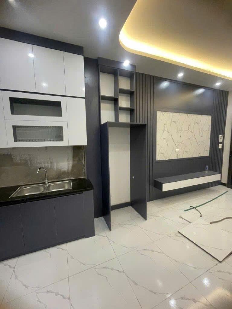 Tả Thanh Oai 32m, 5 Tầng, MT 4.8, 6,85 Tỷ, ô tô đỗ cửa