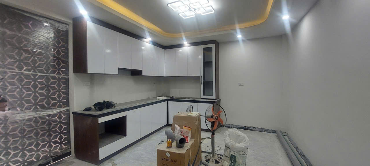 HOA HẬU, TẢ THANH OAI, 44M, 5 TẦNG, MT 4.4M, 7,35 TỶ.