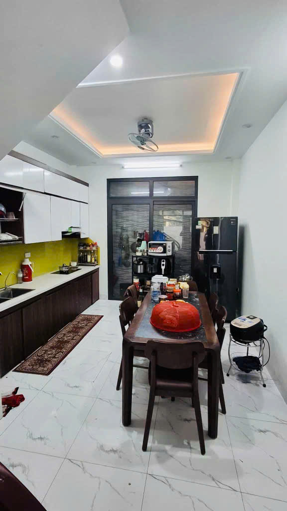 TẢ THANH OAI, 45M, 4 TÂNG, MT 3,7M, 6.39 TỶ