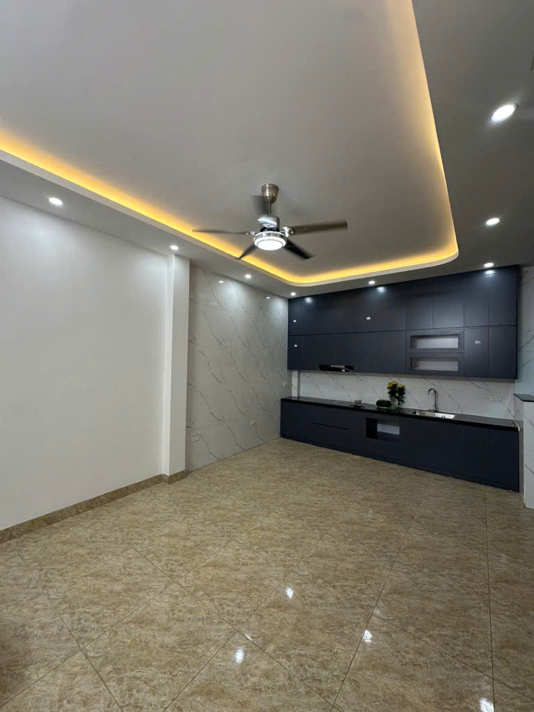 NHÀ MỚI TẢ THANH OAI, 39/52M, 5 TẦNG, MT 5.3M, 6.6 TỶ
