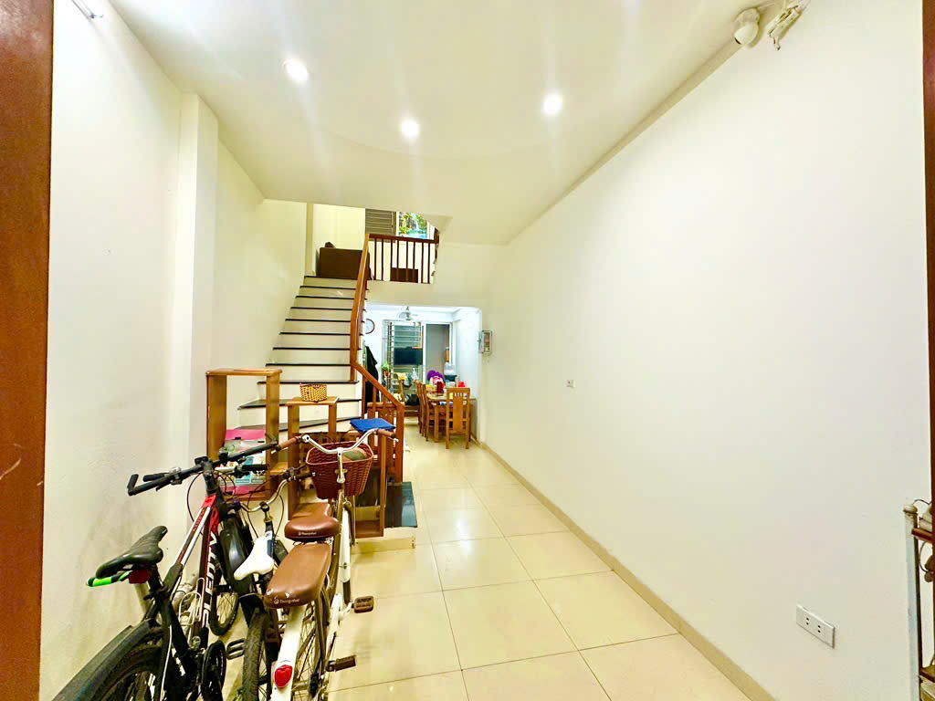 NHÀ MỚI, 30/35M, 5 TẦNG, 4.95 TỶ, TẢ THANH OAI, 0839290222