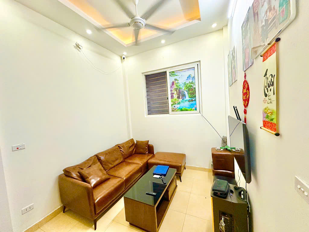 NHÀ MỚI, 30/35M, 5 TẦNG, 4.95 TỶ, TẢ THANH OAI, 0839290222
