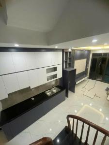 Tả Thanh Oai 32m, 5 Tầng, MT 4.8, 6,85 Tỷ, ô tô đỗ cửa
