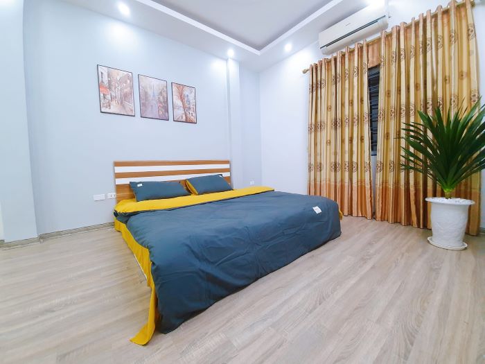 50M2 DƯỚI 10 TỶ LÔ GÓC!!! HOÀNG VĂN THÁI, 5 TẦNG, NHÀ ĐẸP Ở NGAY, 1 BƯỚC RA PHỐ