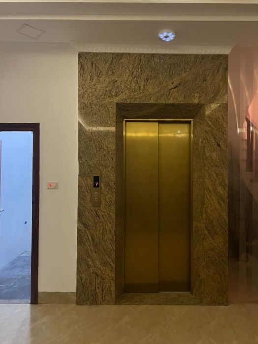 NHÀ PHỐ HOÀNG QUỐC VIỆT, 7 TẦNG GARA THANG MÁY KINH DOANH, OTO TRÁNH, THÔNG TỨ TUNG