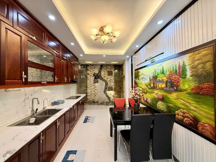 CẦN BÁN NHANH NHÀ MỚI ĐẸP HOÀNG VĂN THÁI – 40M2, 4 TẦNG, MẶT TIỀN RỘNG, GARA Ô TÔ