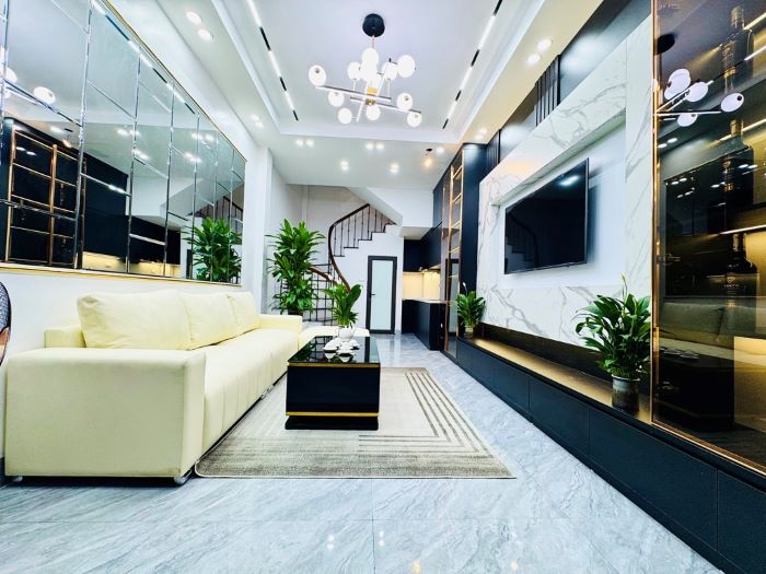 NHÀ ĐẸP NGUYỄN VĂN TRỖI, 30M2 4 TẦNG MỘT BƯỚC RA PHỐ, TRUNG TÂM THANH XUÂN, NHỈNH 7 TỶ