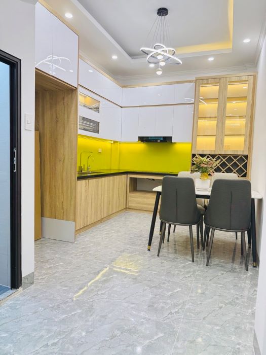 BÁN NHÀ NGUYỄN NGỌC NẠI 45M2 5 TẦNG Ô TÔ ĐỖ CỬA, 2 THOÁNG, CÁCH PHỐ 10M