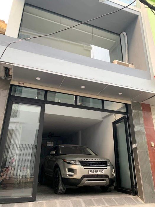 NHÀ HOÀNG VĂN THÁI GẦN 50M2 4 TẦNG, Ô TÔ 7 CHỖ VÒNG QUANH, GẦN PHỐ