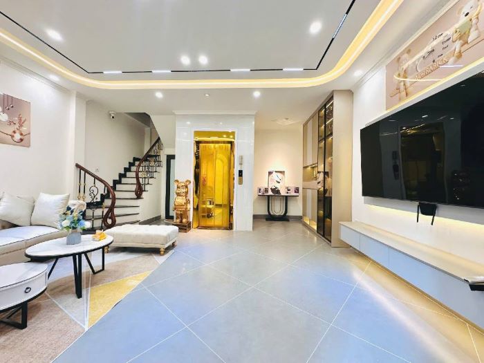 BÁN NHÀ MỚI THÁI THỊNH 40M2 7 TẦNG THANG MÁY, MẶT TIỀN RỘNG, NGÕ Ô TÔ, GẦN PHỐ, NỘI THẤT XỊN