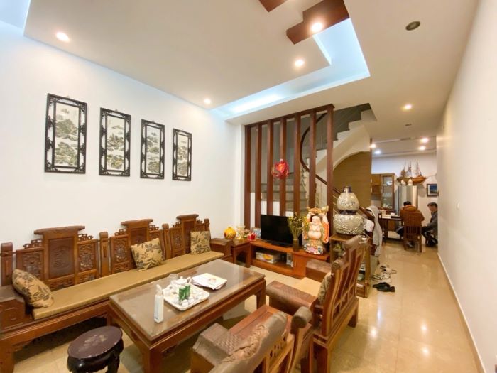 BÁN NHÀ ĐẸP Ở NGAY NGUYỄN NGỌC NẠI 53M2 Ô TÔ ĐỖ CỬA, NGÕ NÔNG RỘNG THOÁNG, CÁCH MẶT PHỐ 20M