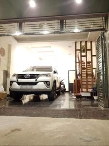 BÁN NHÀ LÊ TRỌNG TẤN 60M2 5 TẦNG, LÔ GÓC, Ô TÔ VÀO NHÀ, THÔNG THOÁNG, KINH DOANH