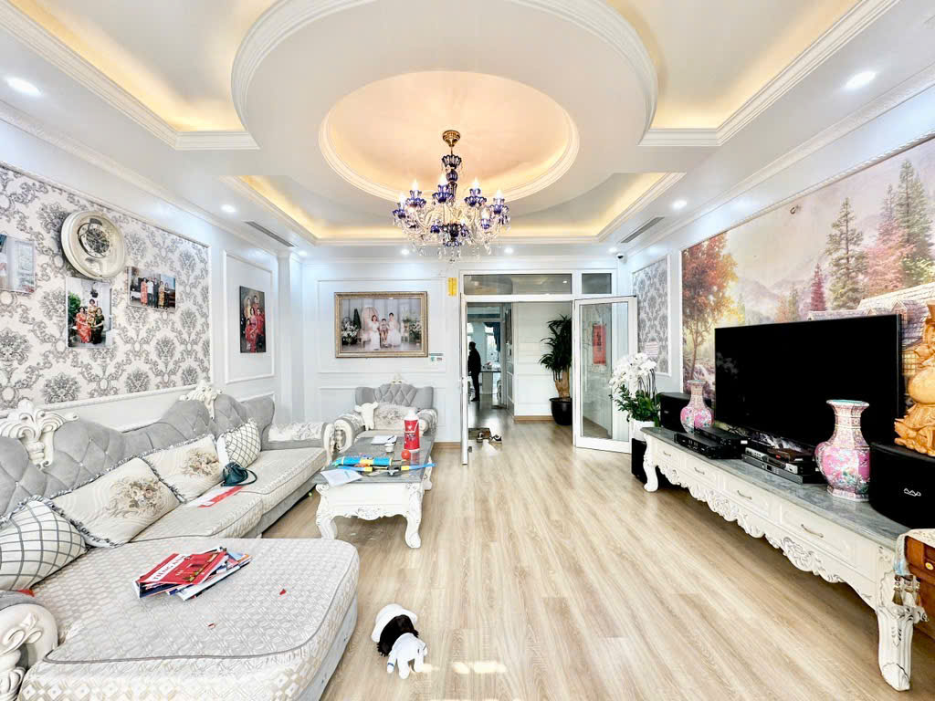 Bán nhà phố Khúc Thừa Dụ 49m², 7 tầng, MT 4.5m, ô tô, TM, giá 16.5 tỷ