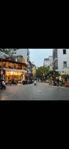 Siêu phẩm mặt phố cổ Hoàn Kiếm 98m2 giá 56 tỷ