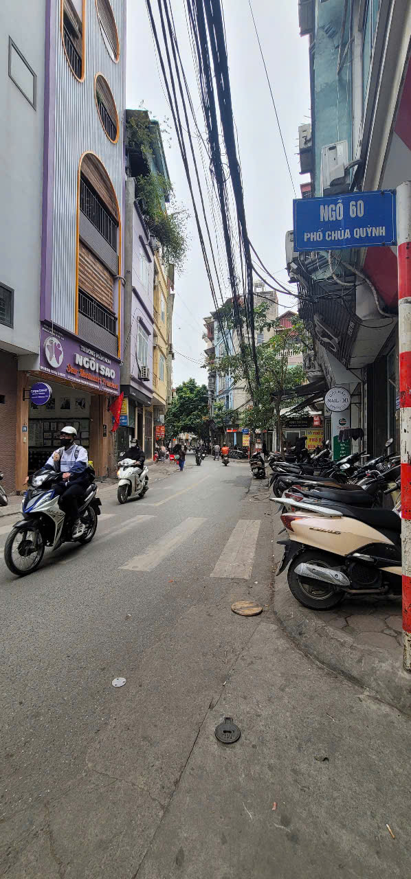  Nhỉnh 4 tỷ, nhà đẹp, mới xây, ở luôn