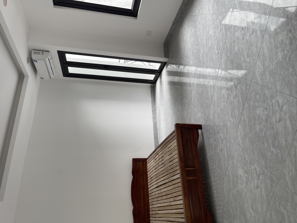 Nhà Lê Quang Đạo, lô góc, dân xây 40m2, 5 tầng chỉ 7 tỷ