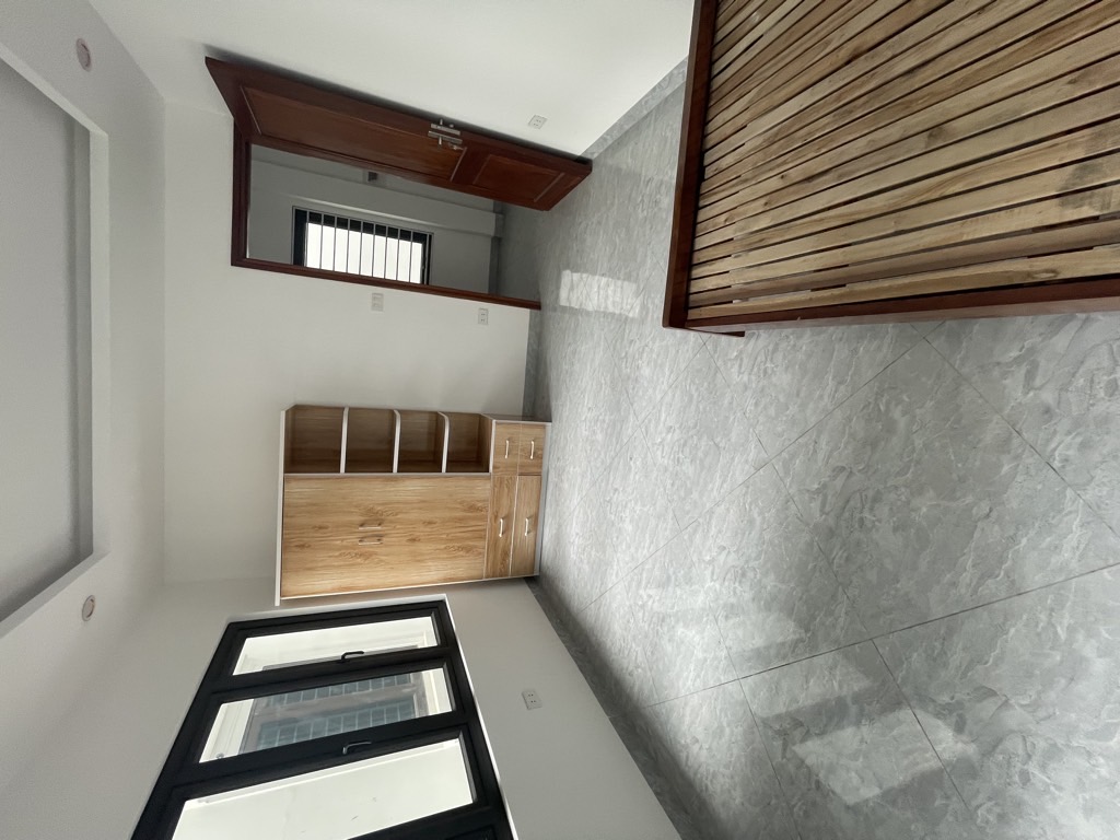 Nhà Lê Quang Đạo, lô góc, dân xây 40m2, 5 tầng chỉ 7 tỷ