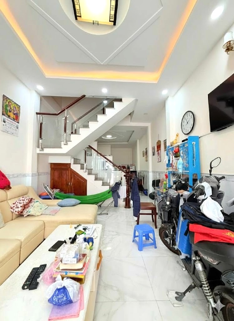 Bán Nhà Phố Tân Phú Quận 7, 2 Tầng  Sát Hẻm Ôtô, Nguyễn Thị Thập, Phú Mỹ Hưng, Chợ Tân Mỹ, 7.4 Tỷ