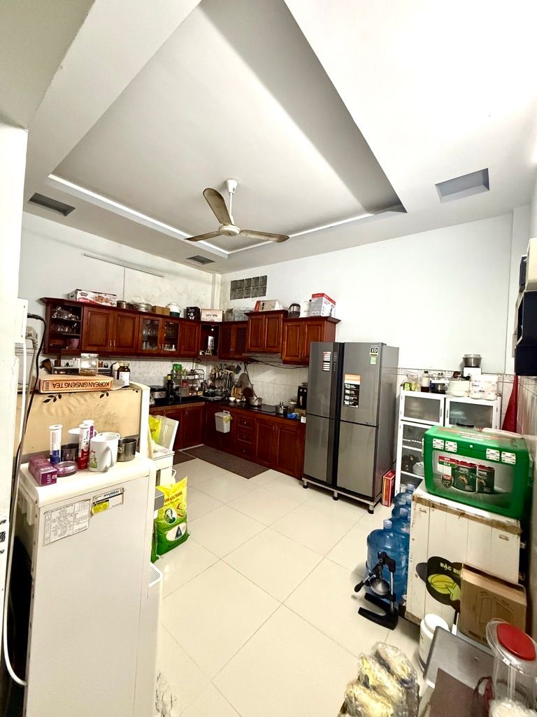 Bán Nhà Phố Phú Thuận Quận 7, 4Tầng Ôtô đỗ cửa, Huỳnh Tấn Phát, Sát Bên Phú Mỹ Hưng, Có Sân Vườn, 6.3 Tỷ