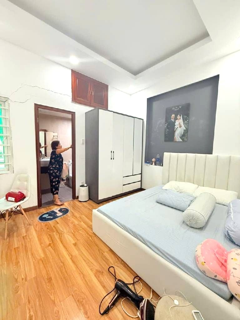 Bán Nhà Phố Tân Hưng 2 Tầng, Hẻm Ôtô Vào Nhà, Lâm Văn Bền, Mặt Tiền 5M, Chỉ 8.55 Tỷ