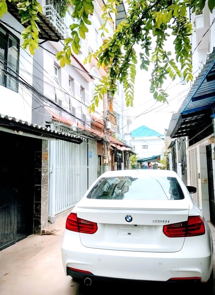 Bán Nhà 3 Tầng, Thu 360tr/Năm, Mặt Tiền 4.5M, Hẻm Ôtô Vào Được, Huỳnh Tấn Phát Gần Phú Mỹ Hưng, 6.4 Tỷ