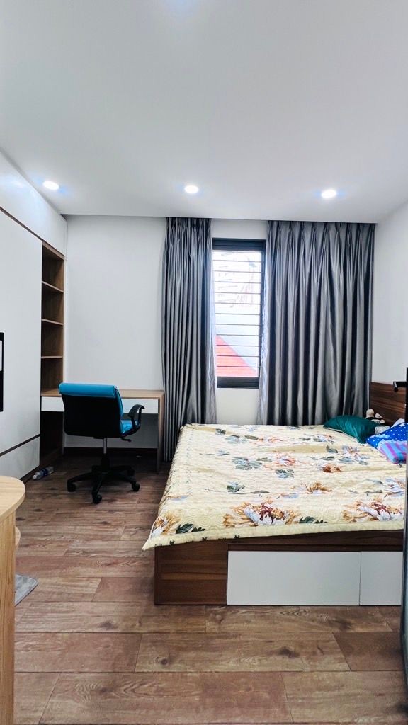 Bán Căn Hộ Dịch Vụ, Thu Nhập 600tr/Năm, Thang Máy,  ÔTô Vào Sát Nhà, Nguyễn Thị Thập, Chỉ  7.3Tỷ