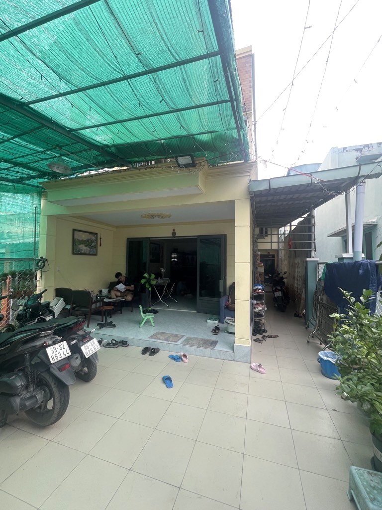 Bán Nhà cấp 4 Tiện Xây Mới, Hẻm Ôtô Kế Bên, Mặt Tiền 6.5M, Huỳnh Tấn Phát, Phú Mỹ Hưng Q7. 8.8 Tỷ