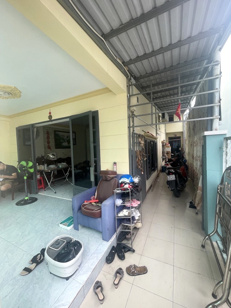 Bán Nhà cấp 4 Tiện Xây Mới, Hẻm Ôtô Kế Bên, Mặt Tiền 6.5M, Huỳnh Tấn Phát, Phú Mỹ Hưng Q7. 8.8 Tỷ