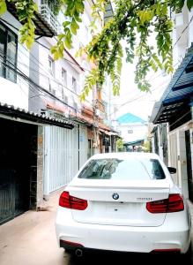 Bán Nhà 3 Tầng, Thu 360tr/Năm, Mặt Tiền 4.5M, Hẻm Ôtô Vào Được, Huỳnh Tấn Phát Gần Phú Mỹ Hưng, 6.4 Tỷ