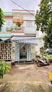 ngang 3.6 dài 12m sổ vuông vức như A4.+nhà bán  Phạm Thế Hiển chỉ hơn 6 tỷ