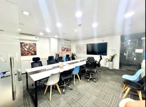 Cần bán tòa nhà VP 7 tầng tại đường Nguyễn Kiệm, P9, Phú Nhuận. Giá 18 tỷ