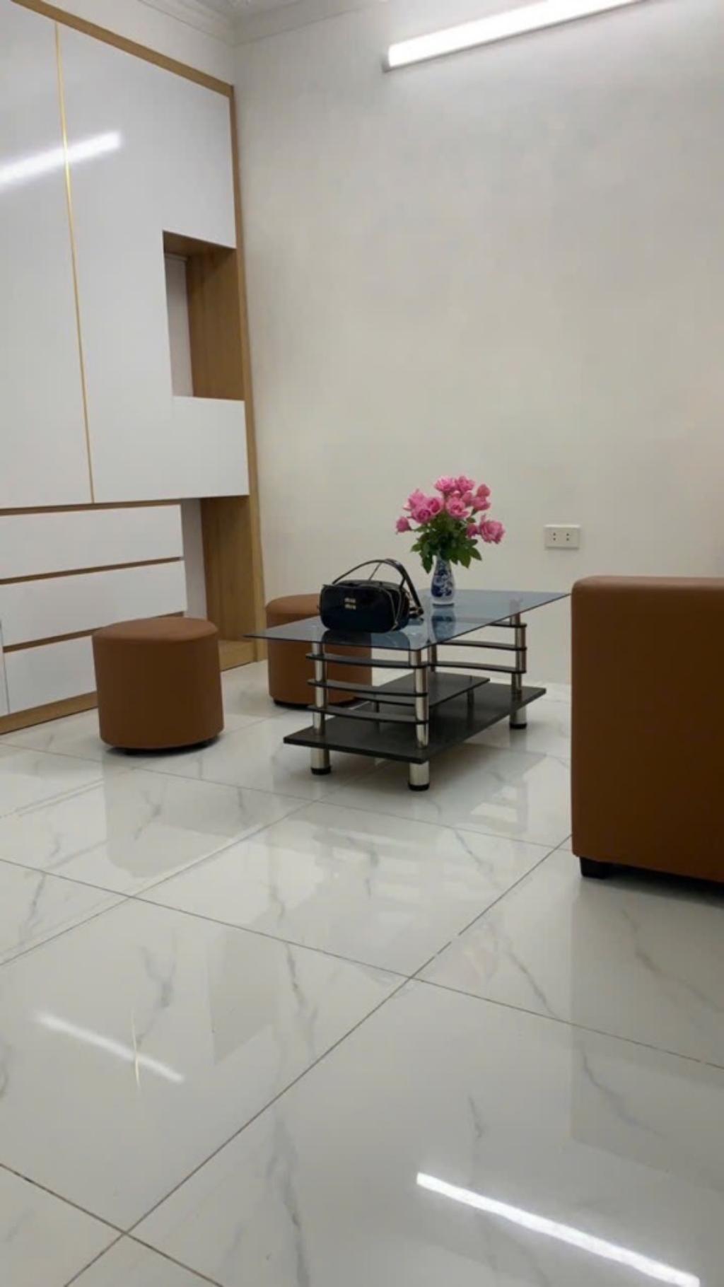 QUÁ HIẾM - LÕI ĐỐNG ĐA - GẦN PHỐ -   TẶNG FULL NỘI THẤT - XÁCH VALI Ở NGAY
