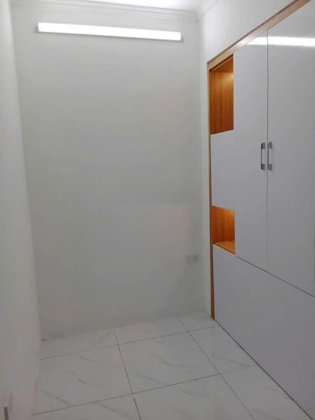 QUÁ HIẾM - LÕI ĐỐNG ĐA - GẦN PHỐ -   TẶNG FULL NỘI THẤT - XÁCH VALI Ở NGAY