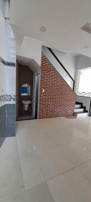 BÁN NHÀ GÓC 2MT ĐƯỜNG SÔ 11 PHƯỜNG BÌNH HƯNG HÒA
