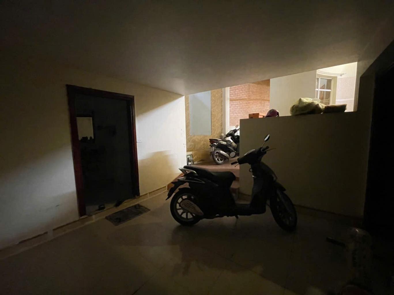 Bán nhà mặt phố Vũ Trọng Phụng, Thanh Xuân, Siêu rẻ, 249m2, 71.9 tỷ còn thương lượng