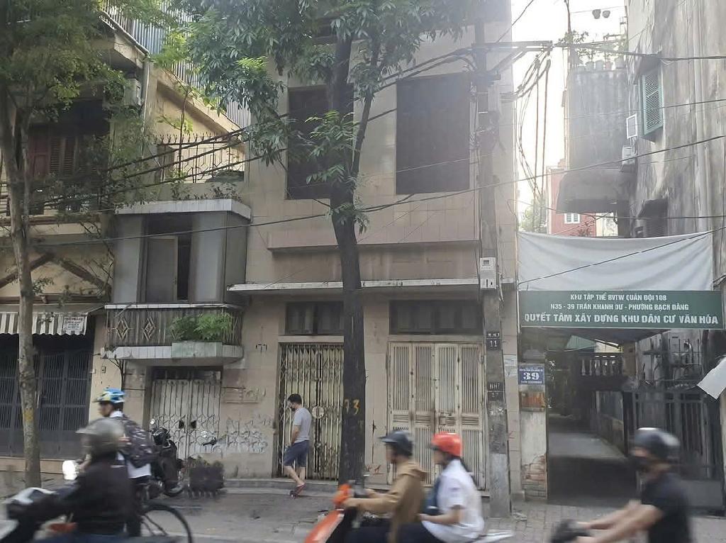 Bán nhà mặt phố Trần Khánh Dư, Hai Bà Trưng, siêu đẹp, 201m2, 80 tỷ còn thương lượng