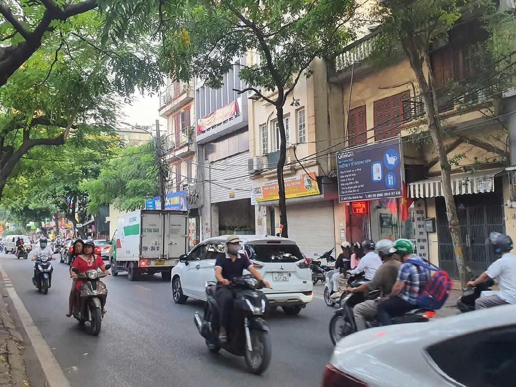 Bán nhà mặt phố Trần Khánh Dư, Hai Bà Trưng, siêu đẹp, 201m2, 80 tỷ còn thương lượng
