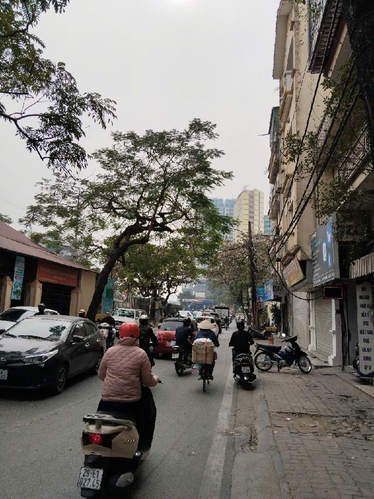 Bán nhà mặt phố Trần Khánh Dư, Hai Bà Trưng, siêu đẹp, 201m2, 80 tỷ còn thương lượng