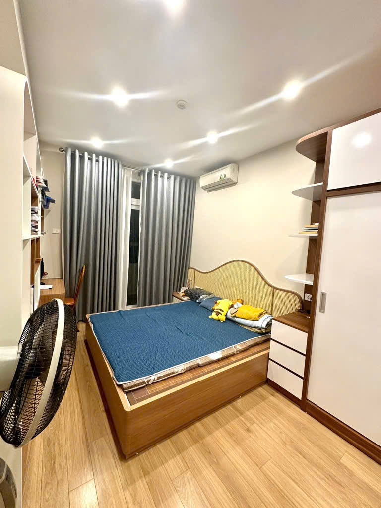 Bán căn hộ chung cư Hoàng Văn Thái, Thanh Xuân, siêu đẹp, 87.6m2, 5.8 tỷ