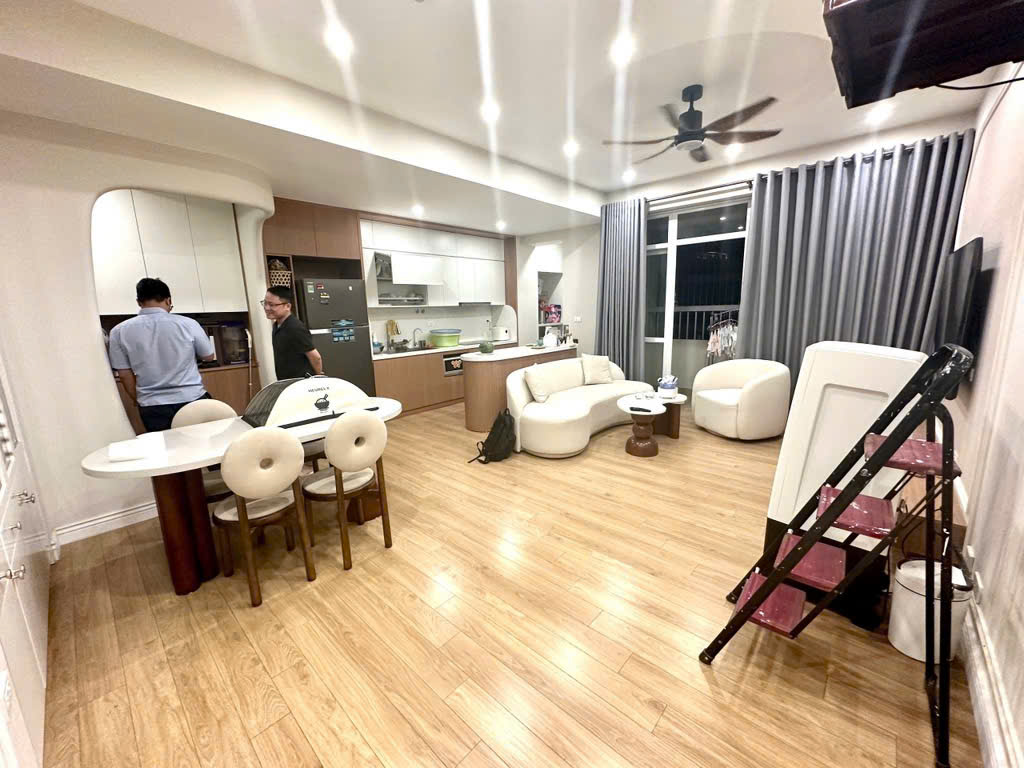 Bán căn hộ chung cư Hoàng Văn Thái, Thanh Xuân, siêu đẹp, 87.6m2, 5.8 tỷ