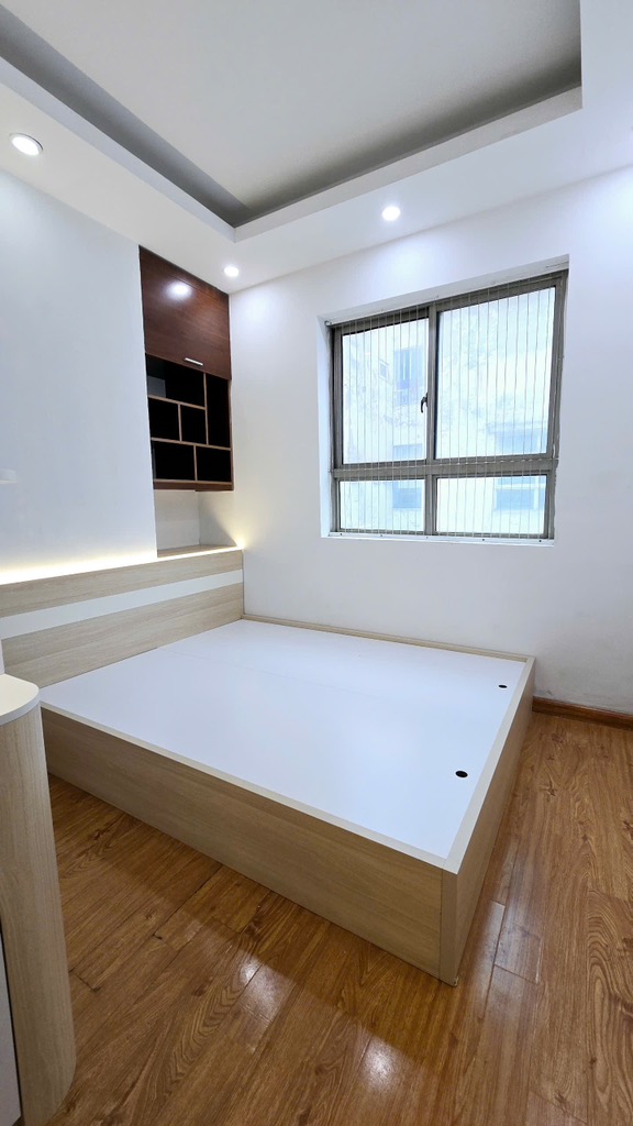 Bán căn hộ chung cư Linh Đàm, Hoàng Mai, Siêu rẻ, 63m2, 2.7 tỷ