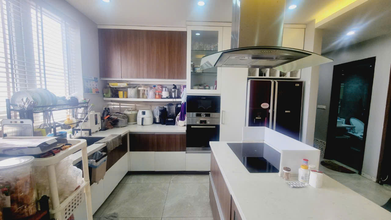 Bán căn hộ chung cư Mai Sơn Nguyễn Huy Tưởng, Thanh Xuân, siêu đẹp, 174m2, 9 tỷ