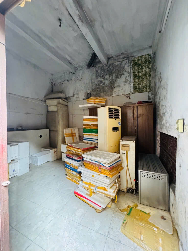 Bán nhà mặt phố Nguyễn Đức Cảnh, Hoàng Mai, siêu đẹp, 221m2, 65 tỷ