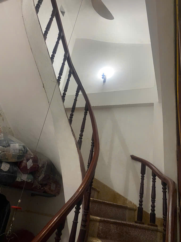 Bán nhà Nguyễn Ngọc Vũ, Cầu Giấy, siêu đẹp, 54.4m2, 25 tỷ