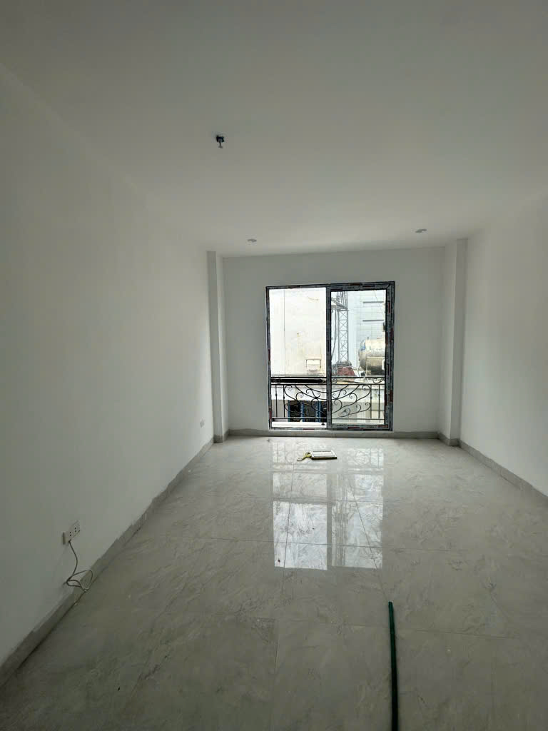 - Bán nhà Trường Chinh, Thanh Xuân, Siêu rẻ, 85m2, 29.9 tỷ