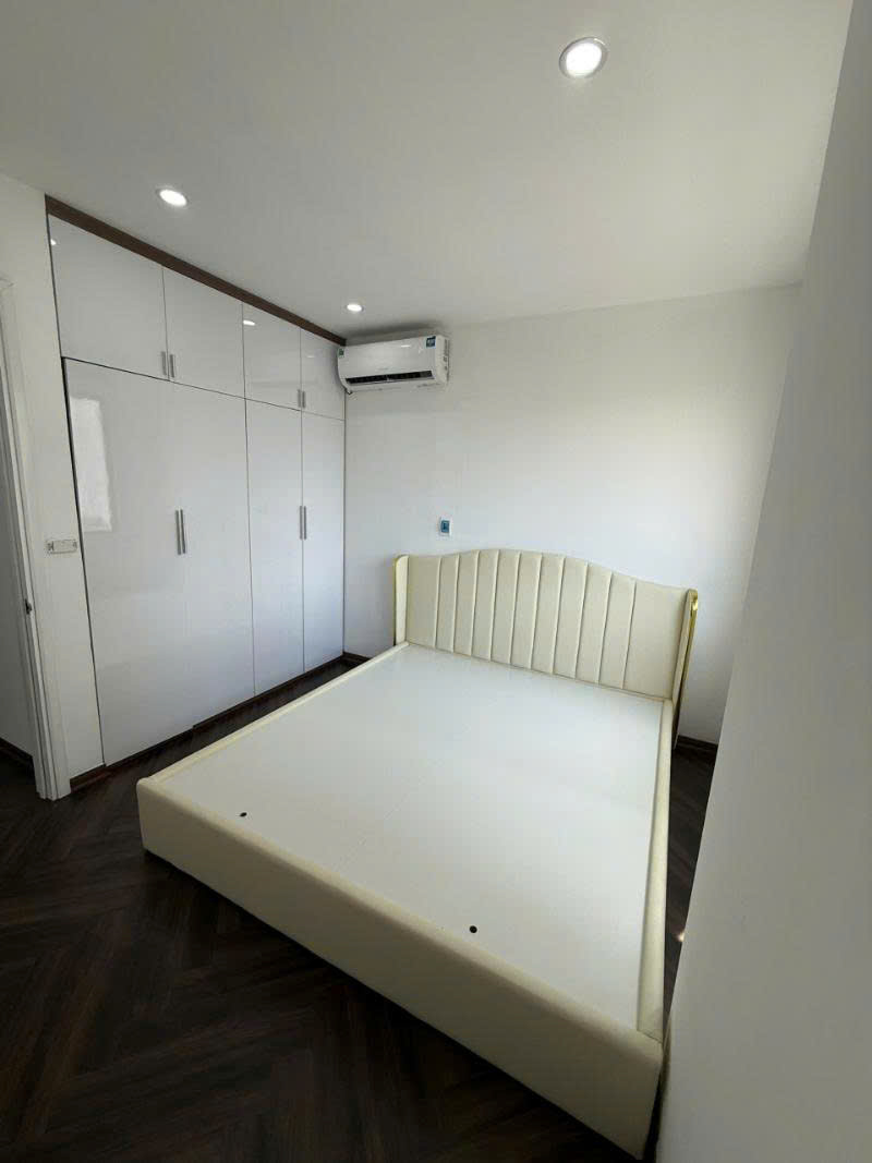 Bán căn hộ chung cư Nguyễn Huy Tưởng, Thanh Xuân, Siêu đẹp, 71m2, 5.8 tỷ